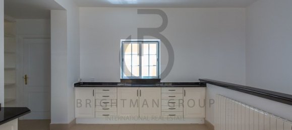 5 غرف نوم منزل ذو طابقين في Cascais, Portugal رقم 137260 35