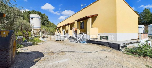 Вилла с 2 спальнями в Формелло, Италия № 112479 2