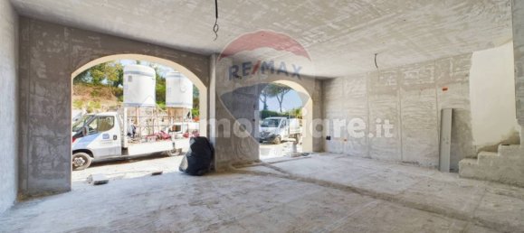 Вилла с 2 спальнями в Формелло, Италия № 112479 11