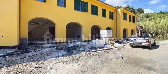 Вилла с 2 спальнями в Формелло, Италия № 112479 3