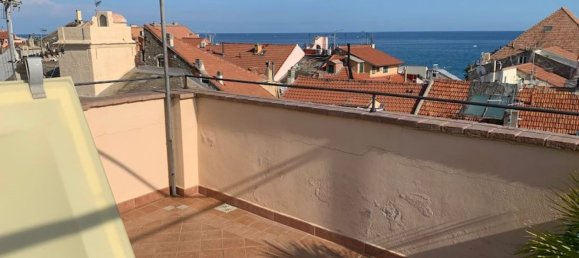 3 Schlafzimmer Doppelhaus in Finale Ligure, Italy, Nr. 358406 8