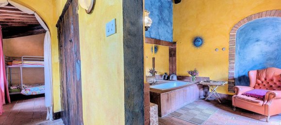 20 Schlafzimmer Gebäude in Monteroni d'Arbia, Italy, Nr. 211954 18