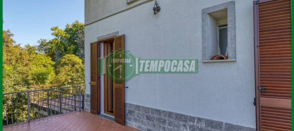 3 Schlafzimmer Villa in Varese, Italy, Nr. 307845 21