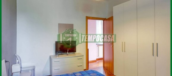 3 Schlafzimmer Villa in Varese, Italy, Nr. 307845 19