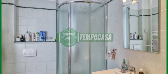 3 Schlafzimmer Villa in Varese, Italy, Nr. 307845 27