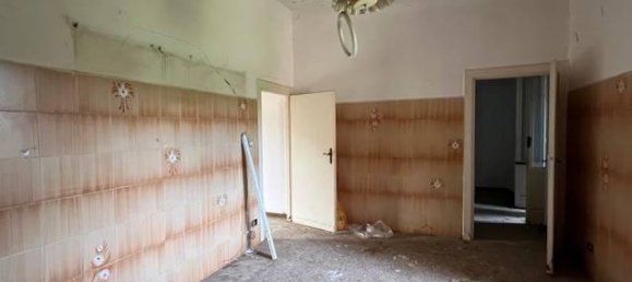 2-salle Appartement à Genazzano, Italy No. 176877 15