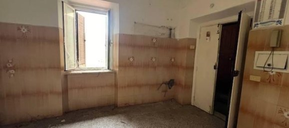 2-salle Appartement à Genazzano, Italy No. 176877 16