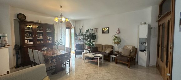 5 rooms Apartment in Celenza sul Trigno, Italy No. 306445 7