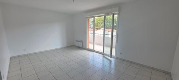 2 chambres Appartement à Léguevin, France No. 337546 3