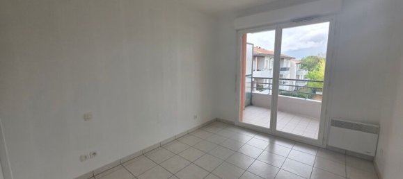 2 chambres Appartement à Léguevin, France No. 337546 6