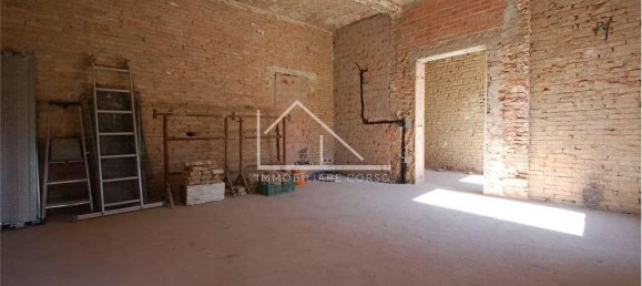 9 rooms House in Correggio, Italy No. 65075 13