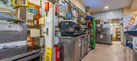 Коммерческая недвижимость с 3 спальнями в Лориш, Португалия № 180756 5