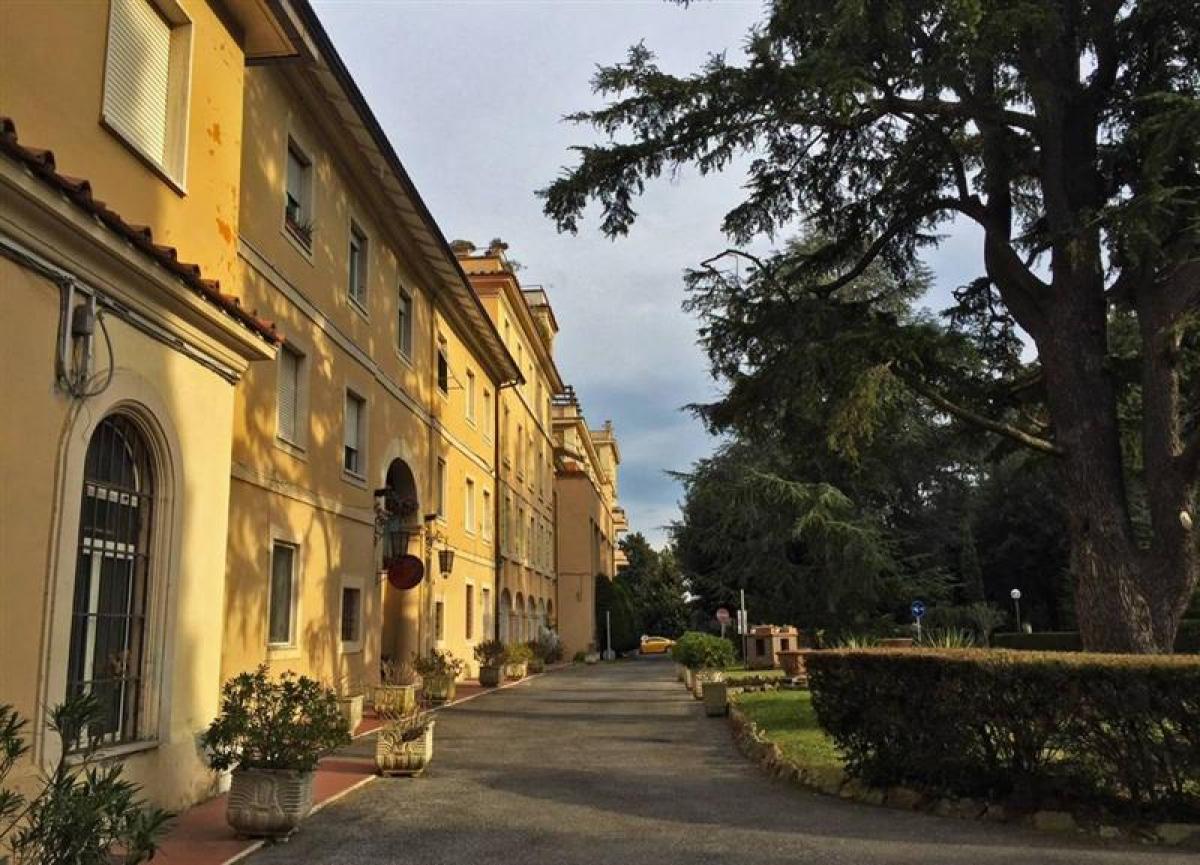 Studio in Rome, Italy No. 97