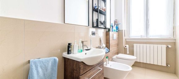 2 Schlafzimmer Wohnung in Varese, Italy, Nr. 375814 14