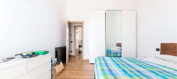 2 Schlafzimmer Wohnung in Varese, Italy, Nr. 375814 10