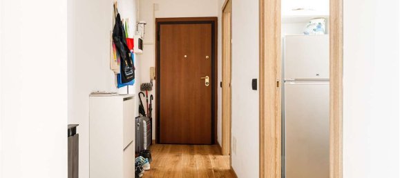 2 Schlafzimmer Wohnung in Varese, Italy, Nr. 375814 19