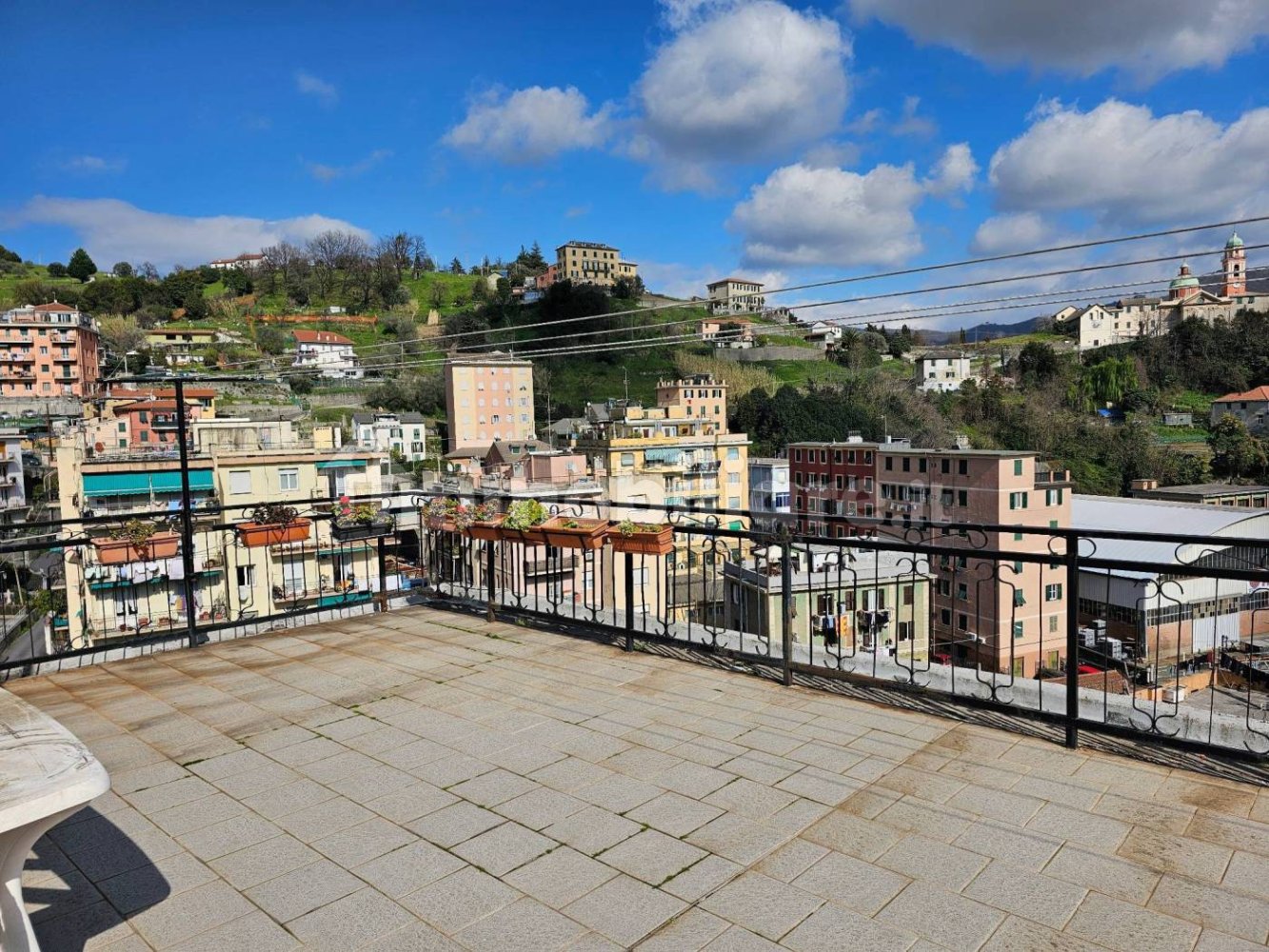 Apartamento T3 em Genoa, Italy N.º 123365