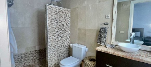 Apartamento T3 em Marbella, Spain N.º 135022 15