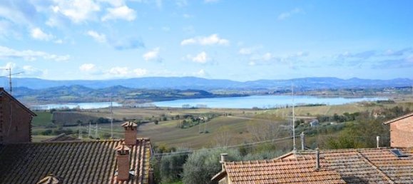 6 rooms Villa in Castiglione del Lago, Italy No. 68503 24