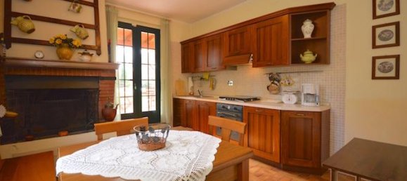6 rooms Villa in Castiglione del Lago, Italy No. 68503 12