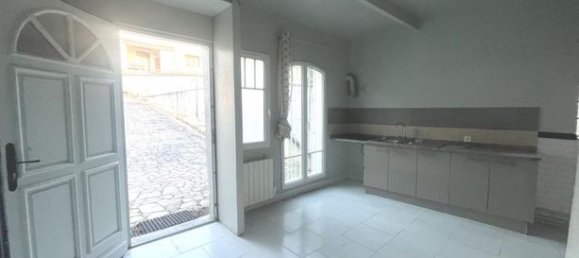 Квартира с 1 спальней в Ганьи, Франция № 301581 3