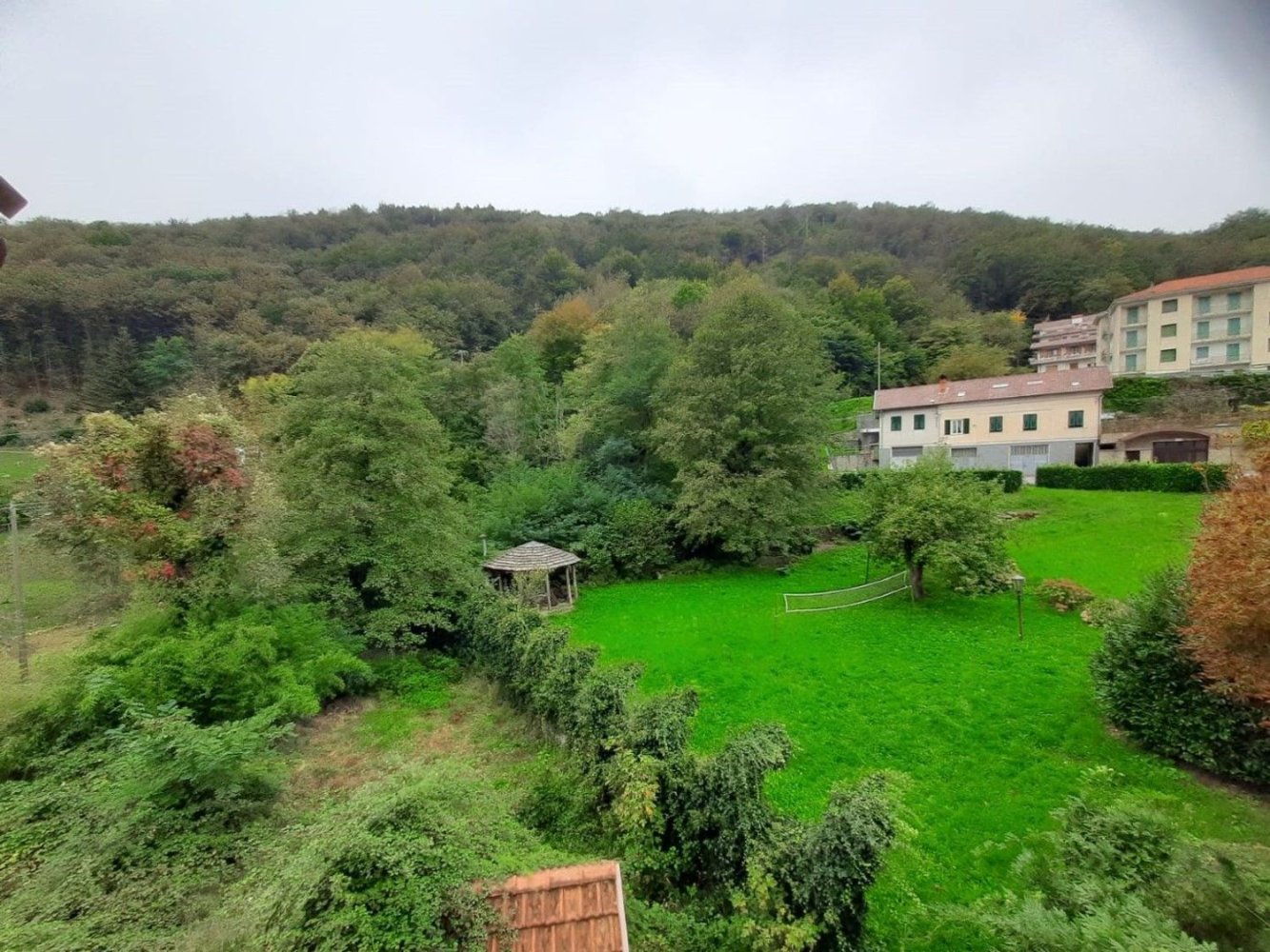 8 rooms House in Urbe, Italy No. 151935