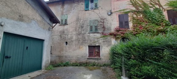 Casa de 8 habitaciónes en Urbe, Italy No. 151935 2