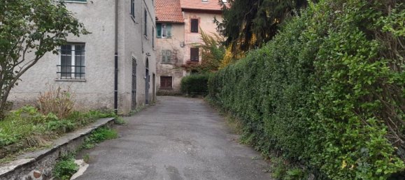 Casa de 8 habitaciónes en Urbe, Italy No. 151935 3