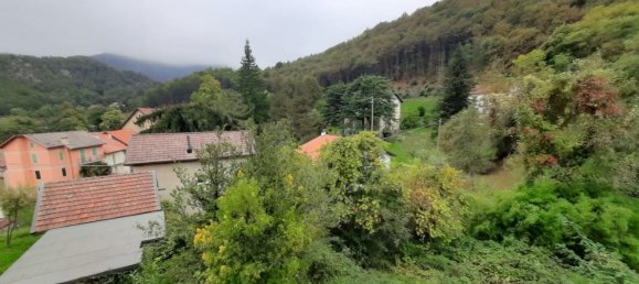 Casa de 8 habitaciónes en Urbe, Italy No. 151935 17