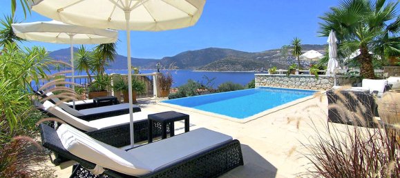 Villa de 2+3 en Kalkan, Turkey No. 3890 3
