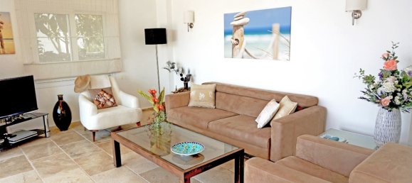 Villa de 2+3 en Kalkan, Turkey No. 3890 7