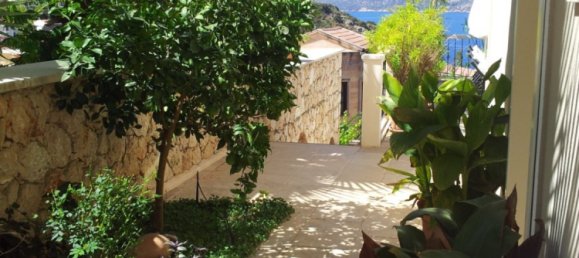Villa de 2+3 en Kalkan, Turkey No. 3890 4