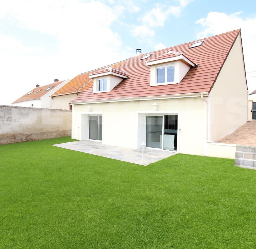5 chambres Maison à La Ferté-sous-Jouarre, France No. 329289