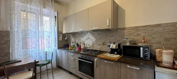 2 chambres Appartement à Genoa, Italy No. 280930 5