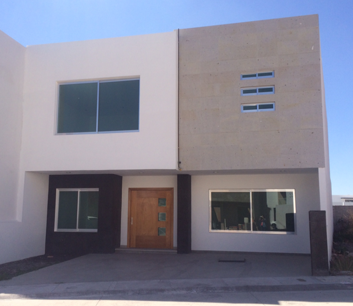 Casa de 3 dormitorios en Querétaro, Mexico No. 167265