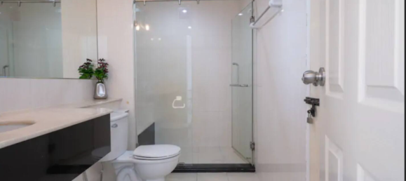 Кондоминиум  в Ваттхана, Таиланд № 70344 11