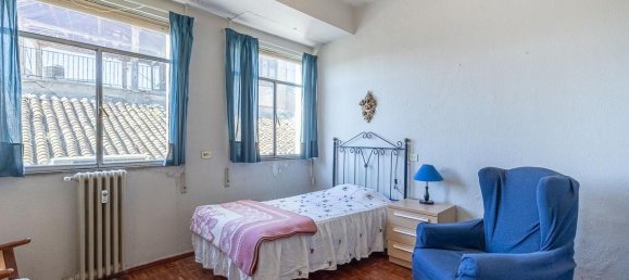 6 chambres Appartement à Granada, Spain No. 71106 10