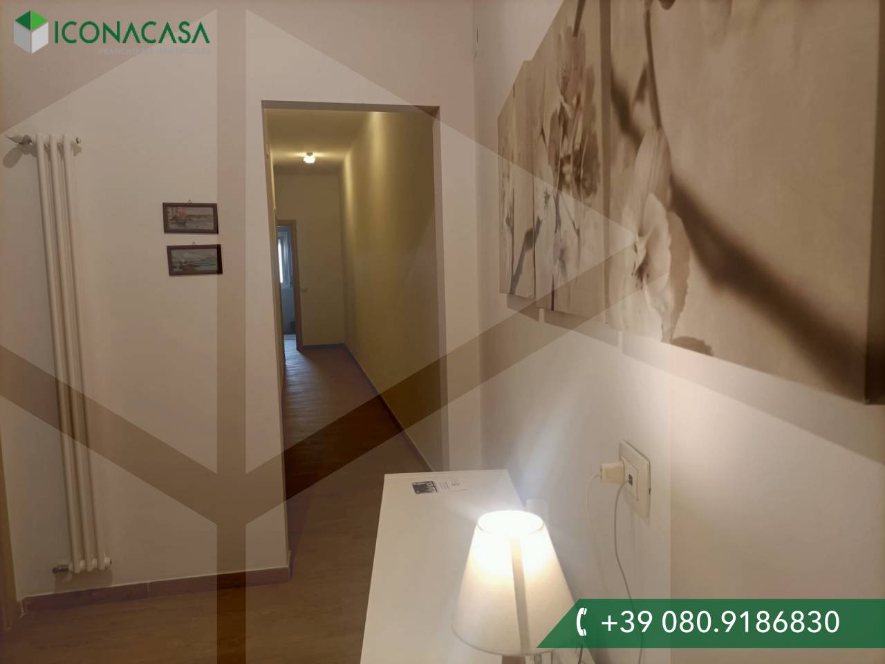 3غرفة عقار تجاري في Bari, Italy رقم 17897