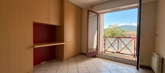 3 chambres Appartement à Haut-Rhin, France No. 277011 7