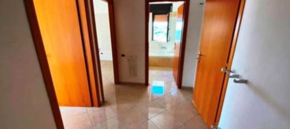 Apartamento de 5 divisões em Pellezzano, Italy N.º 100608 11