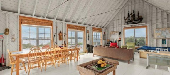 2 bedrooms House in Mahone Bay, Canada No. 581 8