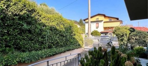 5 bedrooms Villa in Albano Sant'Alessandro, Italy No. 62330 18