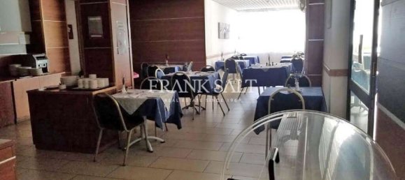 190m² Cafe / restaurant in Saint Paul's Bay, Malta No. 12082 2