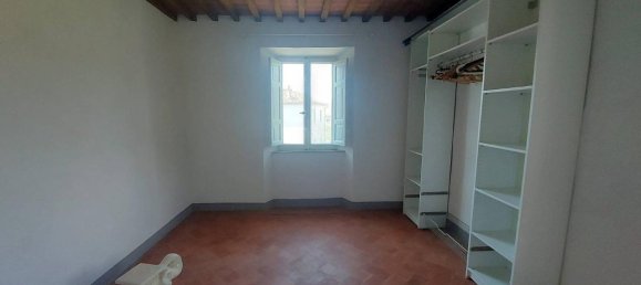 12-salle Maison à Bagni di Lucca, Italy No. 90292 31