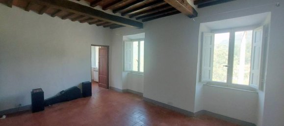 12-salle Maison à Bagni di Lucca, Italy No. 90292 27