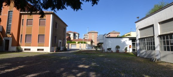 Gewerbliche Immobilie in Biella, Italy 2000m², Nr. 377507 41