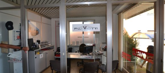 Gewerbliche Immobilie in Biella, Italy 2000m², Nr. 377507 81