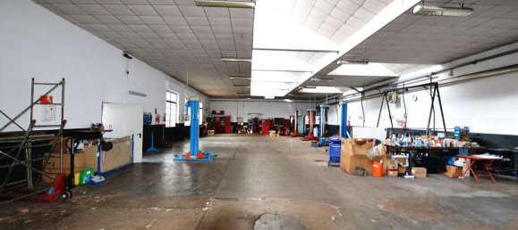 Gewerbliche Immobilie in Biella, Italy 2000m², Nr. 377507 60