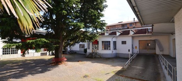 Gewerbliche Immobilie in Biella, Italy 2000m², Nr. 377507 30