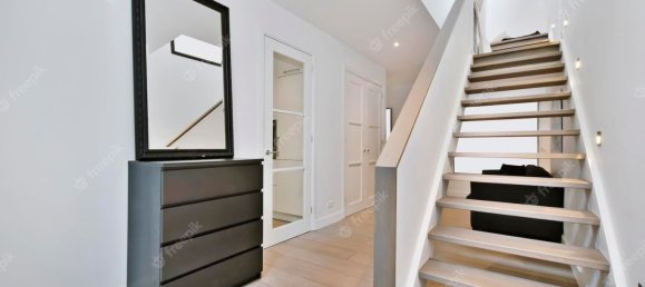 4 bedrooms Apartment in Bry-sur-Marne, France No. 293197 3